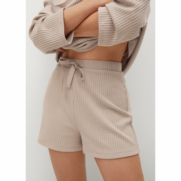 Mango Ribbed knitted Shorts - Picture 3 of 11